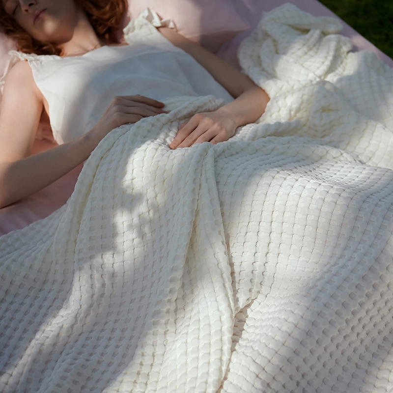 Couverture en coton égyptien à tissage gaufré 400 fils